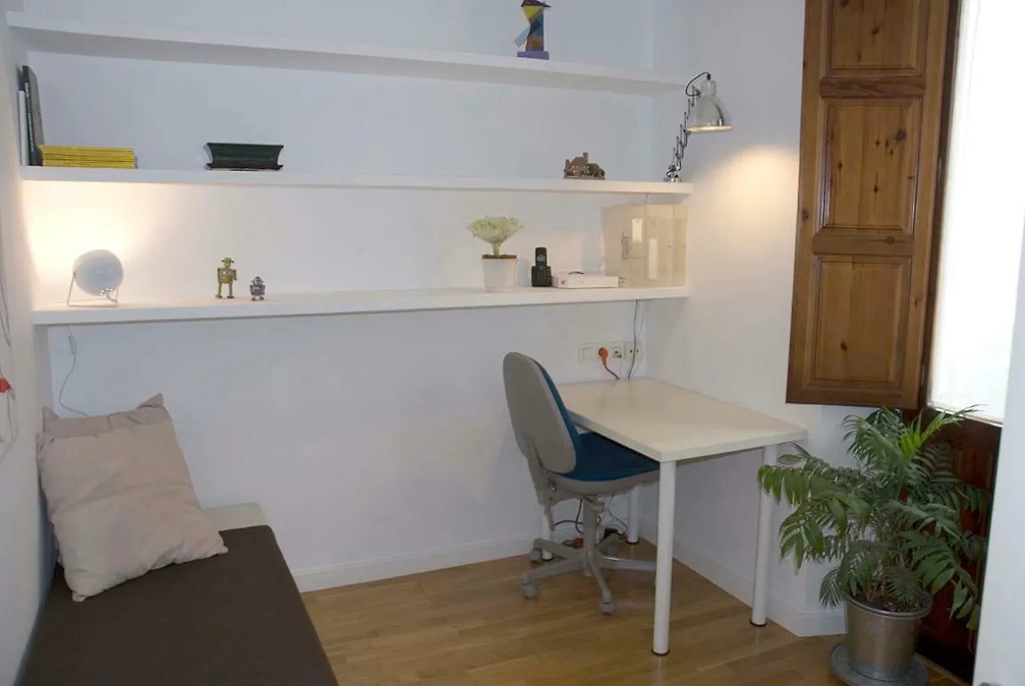 Central And Stylish Apartment Granada Spain
